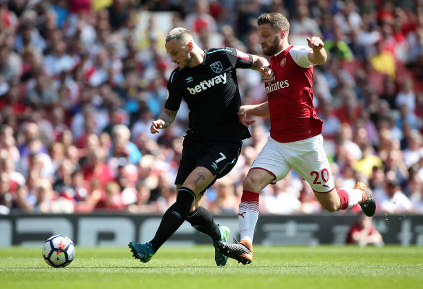 表现出他们 表现出他们